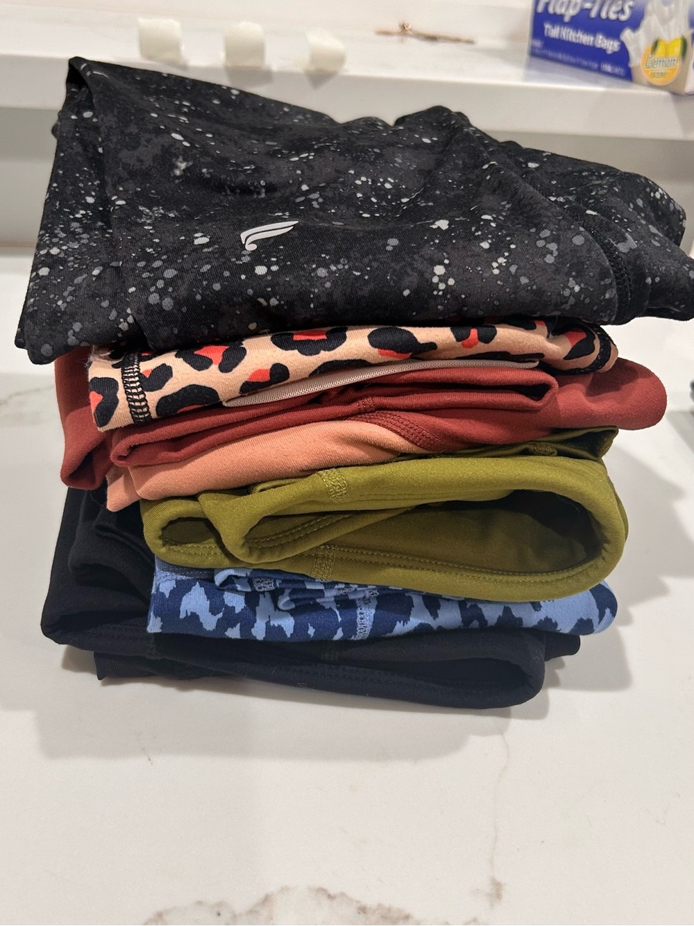 Lot of Fabletics Leggings
